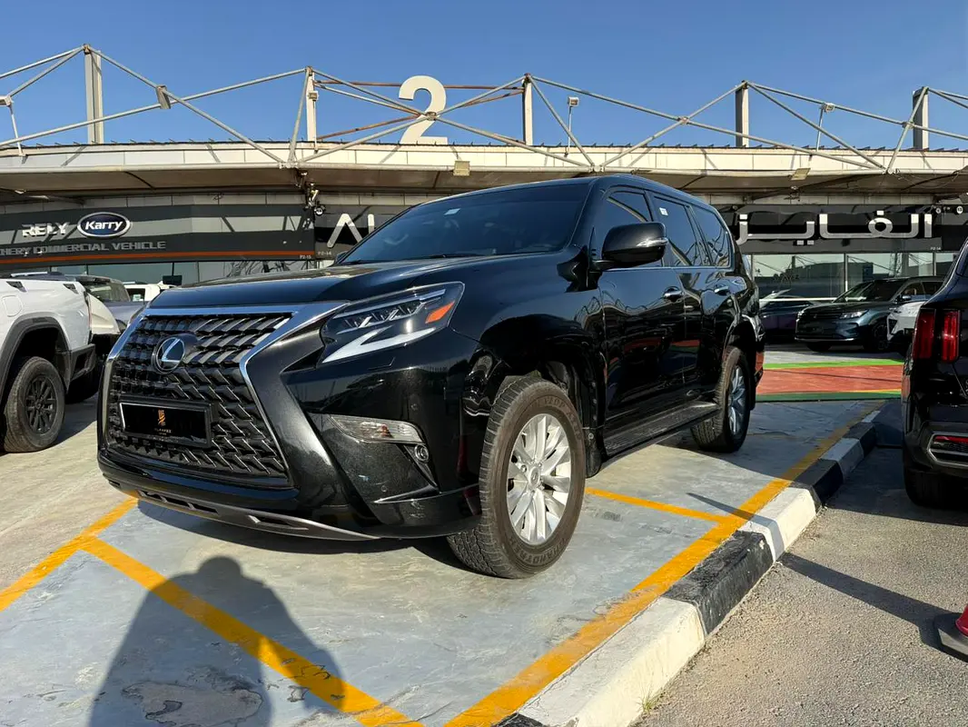 Lexus GX-Series 2023 — photo 1 of 13