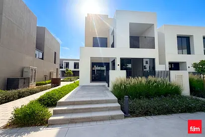 Lowest Price | Corner/Single Row | Near Amenities