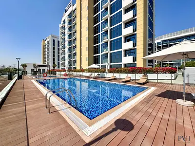 TAXES INCLUDED | NEWLY FURNISHED | MINUTES TO DOWNTOWN