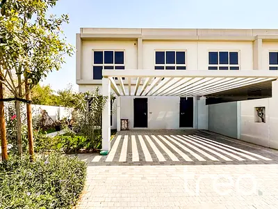 Large corner plot | 4 bedrooms | Maids room