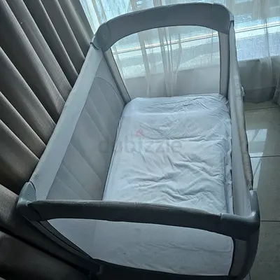 Baby cot for sale