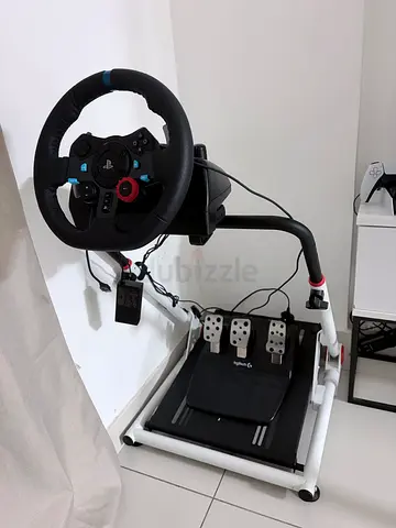 Logitech G29 Racing Wheel and Pedals with Stand — New with box