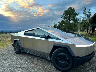 صورة 5 لـ 2024 Tesla CYBERTRUCK
