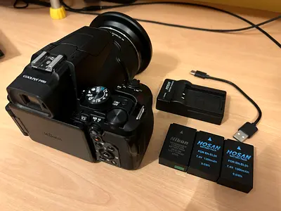 Nikon CoolPix P950 with Box and Accessories