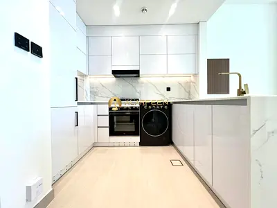 One Bedroom | Smart Home | Open View