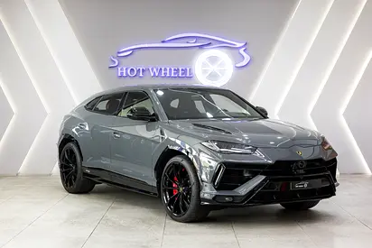 Lamborghini Urus S 2023 - 4.0L V8 Twin-Turbo - Pristine Condition