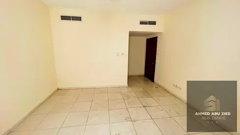 Two bedrooms and a living room, first row on Ajman Corniche, 2 bathrooms, spacious kitchen, large areas