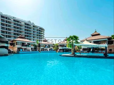 Spacious Unit | Large Terrace | Various Options
