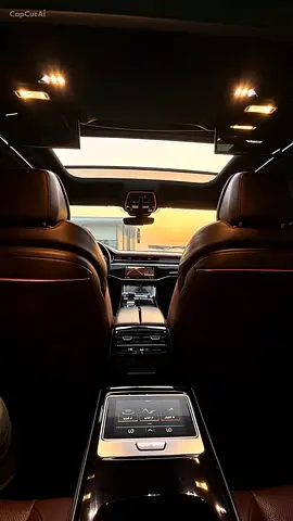 2021 AUDI A8 — фото 2