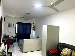 Large Studio Sharing for Executive Bachelor Near Burjuman Metro Station