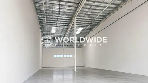 15 KW Warehouse for Rent in Al Jurf Industrial Area 2, Ajman | 5,600 Sq. Ft. | Ground Floor | Offic