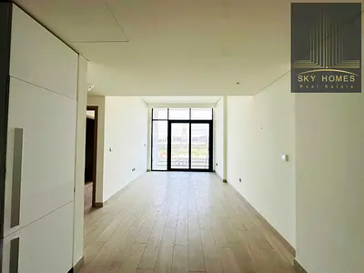 Spacious 2Bhk With Master Bedroom Huge Hall Gym Pool Parking Free Rent Only 80k