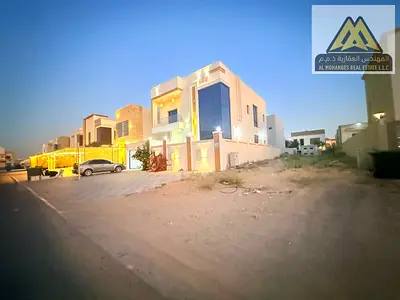 Finest finishes * The most beautiful villas for comfort and tranquility * Spacious layout * Unbelievable price * Free maintenance * Central air condit