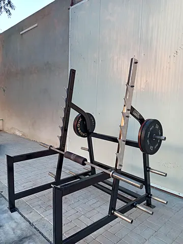 Classifieds: Hammer Strength Squat Rack | dubizzle Abu Dhabi