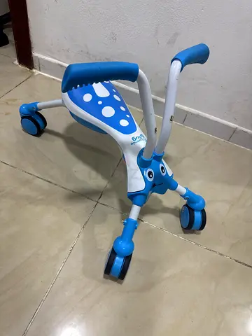 Blue 3-Wheel Ride-On Toddler Scooter / Push Trike - Good Condition