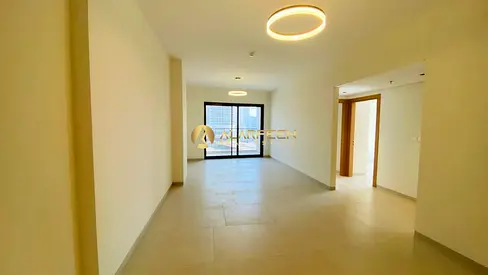 Modern 3 BR | Well Maintained | Prime Location