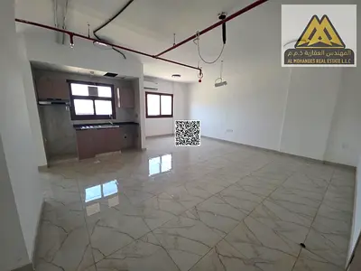 Start your business from a prime location in Al Jurf Industrial Area 3 with a spacious, fully-equipped office in a modern building.