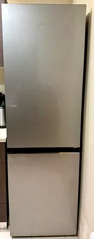 Hitachi 410L Bottom Freezer Fridge – Built for the Gulf Climate