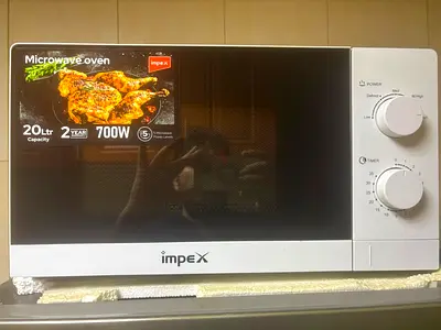 Impex 20L 700W Microwave Oven - Manual Dials, White