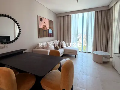1BR | Direct Pool Unit | Marina Skyline View