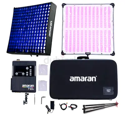 AMARAN F 22 C (3,100) used only once as good as brand new, two light holders, an extra one there too