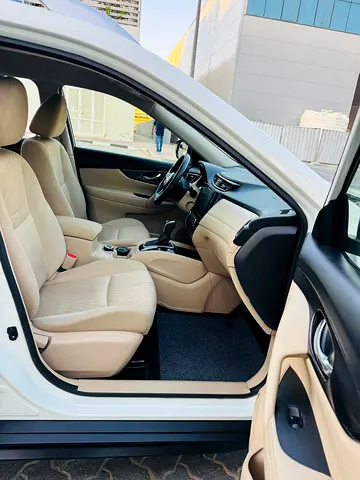 2020 Nissan X-TRAIL 照片 6