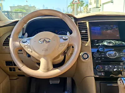 صورة 11 لـ 2014 Infiniti QX70