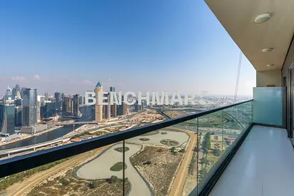 High Floor I Best view I Vacant!