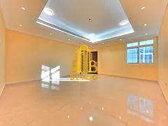 Spacious 3BHK With Saloon And Closed Kitchen
