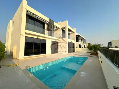 Brand new 5 bedroom villa with pool