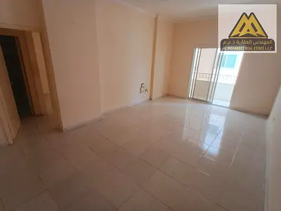 غرفة نوم ماستر صالة مع بلكونة 2 حمام تكييف مركزي مساحة كبيرة