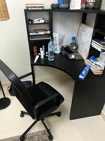 Corner study table