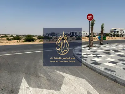 (corner)Residential land in Alhoshi area, prime location