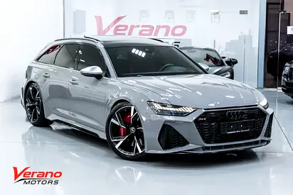 2022 Audi RS6 Avant | GCC Spec | Audi Exclusive | Carbon Package | Sports Exhaust | 50 Years Edition
