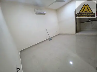 A great opportunity for annual rent in Al Rawda 2, Ajman. This well-located studio offers a practical layout