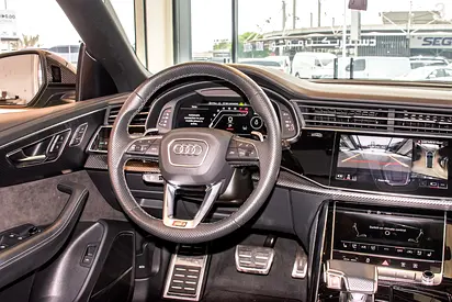 2022 AUDI RS Q8 照片 15