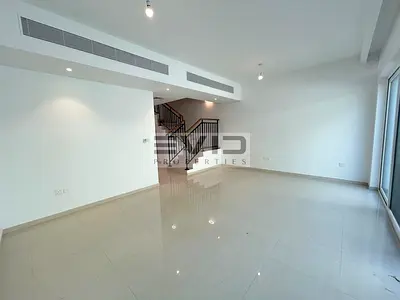 4BR Townhouse | Single Row | Garden View
