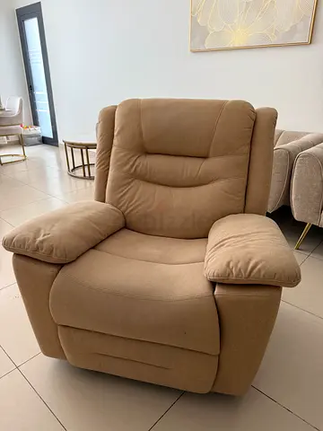 Rocking / breastfeeding/ recliner chair