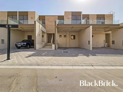 Stunning Townhouse | Family Living