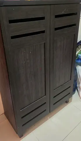 SHOE RACK