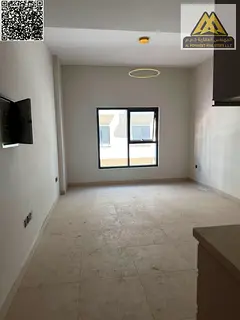 Master bedroom | Central air conditioning | Spacious area | Distinctive view