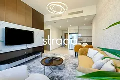 Luxury 2BR Apartment in Downtown Dubai — 2