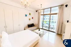 Large Balcony | Vacant Now | 517.74 sq ft