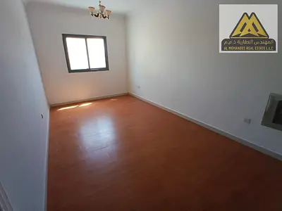 شقة غرفة وصالة ملكية بمساحة كبيرة وبلكونة (تكييف مركزي - أول صيانة على المالك) بـ 2 حمام للإيجار السنوي في النعيمية 1 عجمان بموقع مميز جداً بسعر 29 أ
