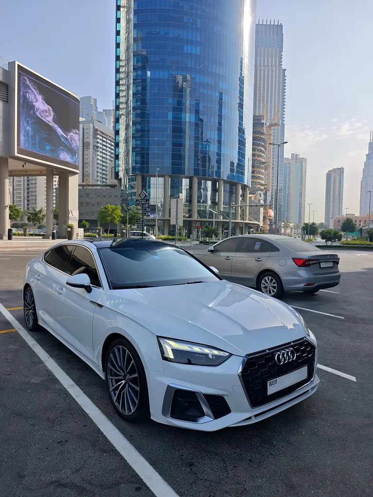 Audi A5 2020 — photo 1 of 14