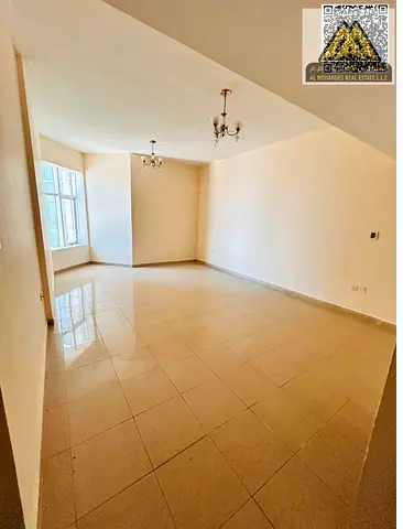 Spacious area | Prime location | Air conditioning | View
