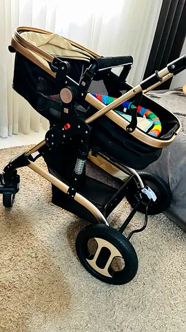 Lightweight reversible bassinet stroller - good condition