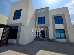 MODERN DESIGN 5BR VILLA FOR RENT IN KHAWANEEJ 2