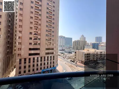 **English (≈150 characters):** ✨ Elegant 3-bedroom apartment with maid's room, spacious living roo