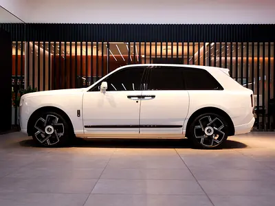 2025 ROLLS-ROYCE CULLINAN 照片 3
